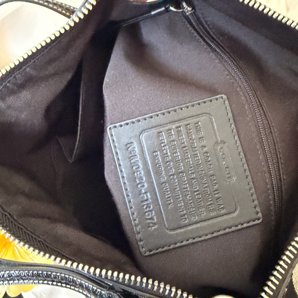 Coach Black & Gray Signature Canvas Shoulder Bag - Picture 4 of 8